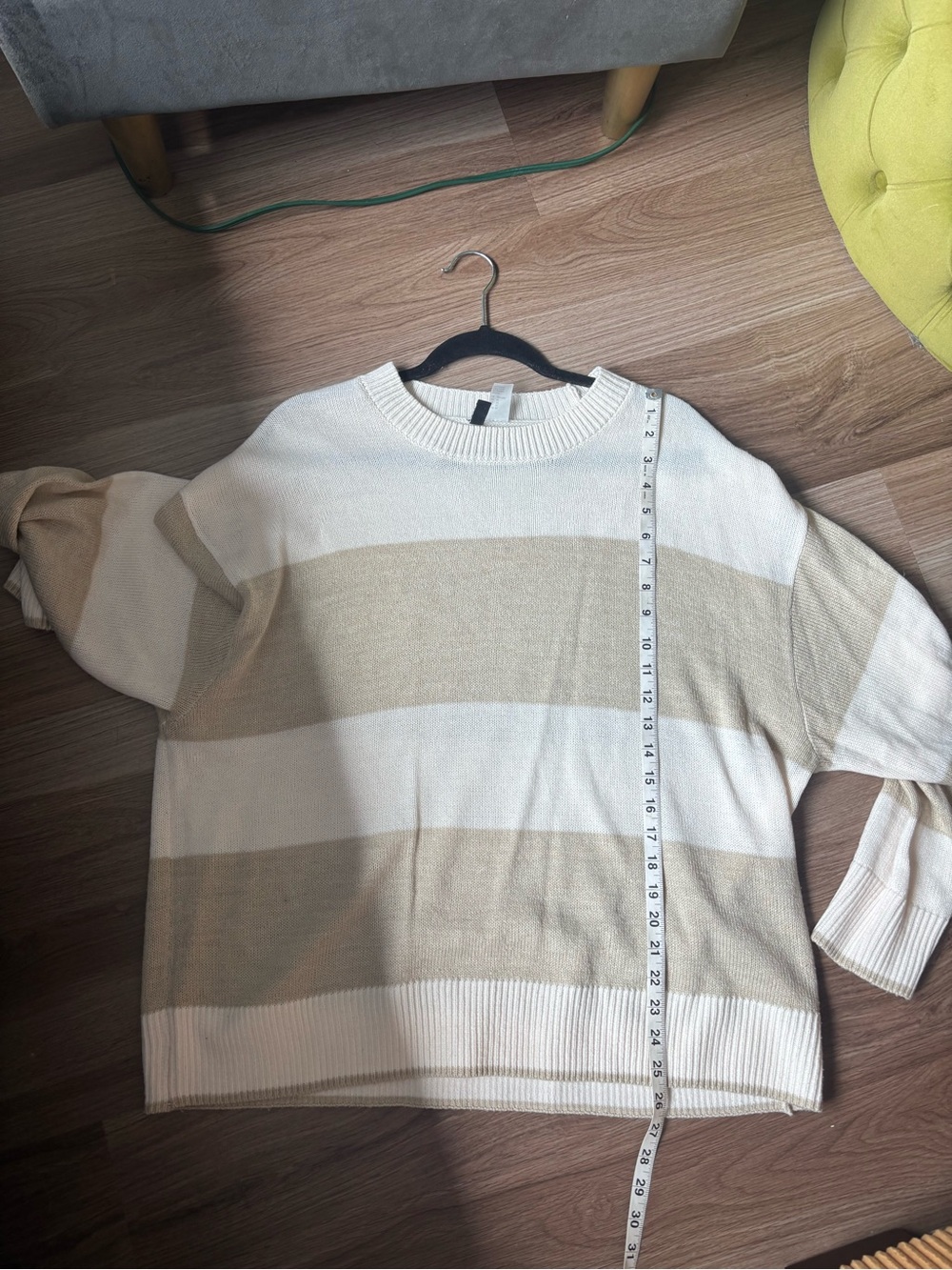 š¤Striped Sweater - Picture 7 of 8